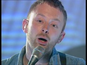 Radiohead Knives Out (Top of the Pops, Live 2001)